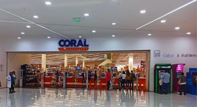 coral hipermercados guayaquil fotos